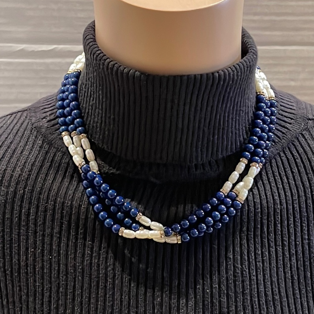 3 rows vintage  necklace